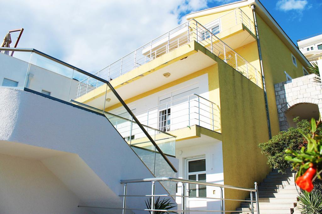 Apartments Gran Sasso Ulcinj Bagian luar foto