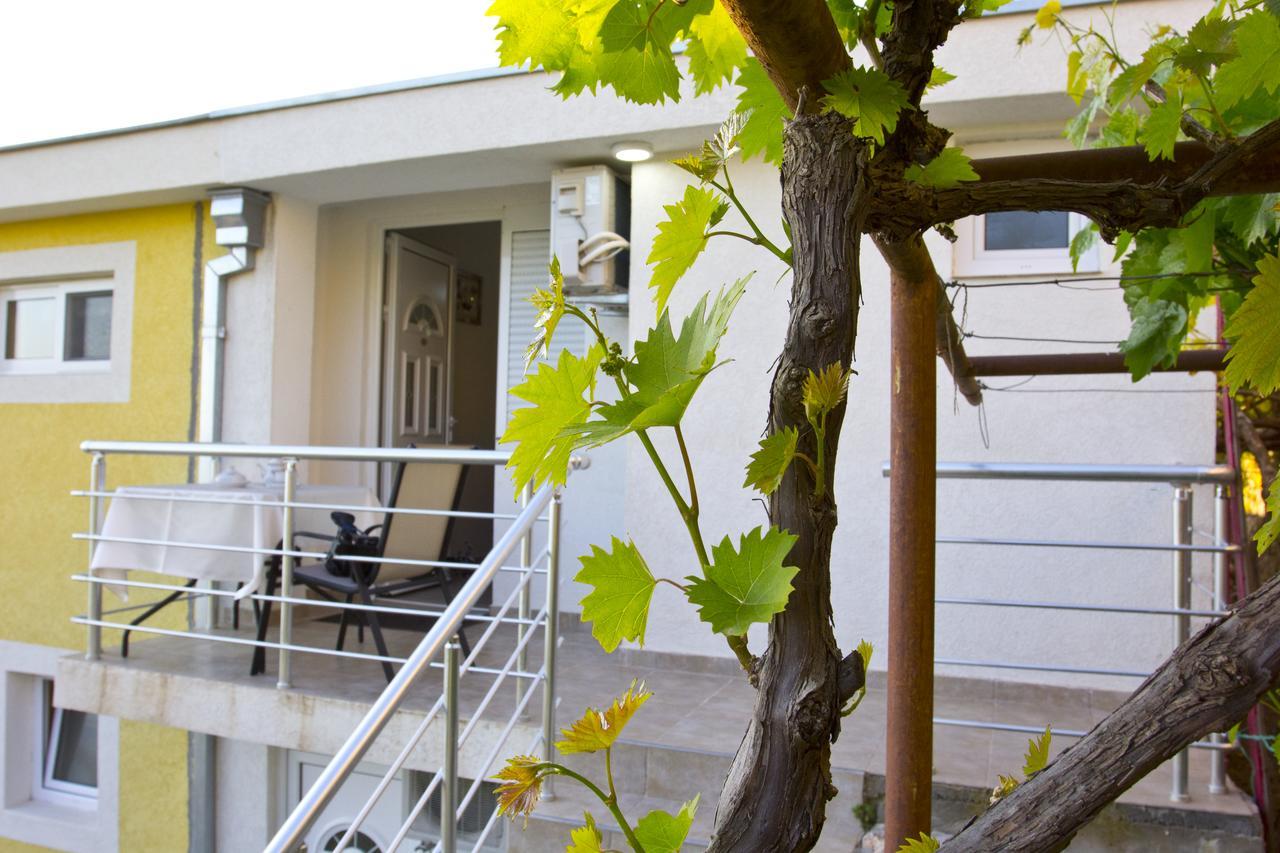 Apartments Gran Sasso Ulcinj Bagian luar foto