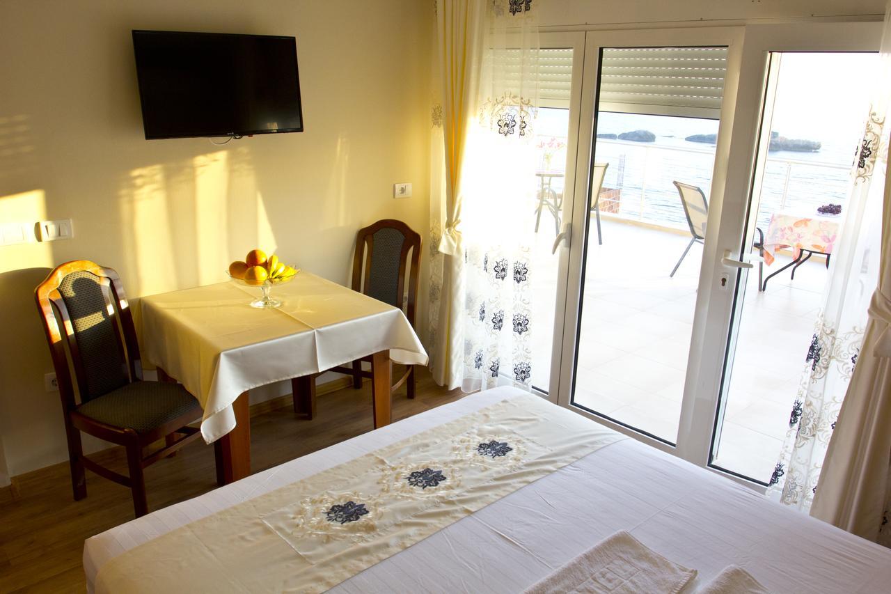 Apartments Gran Sasso Ulcinj Bagian luar foto