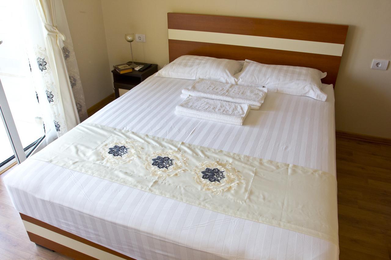 Apartments Gran Sasso Ulcinj Bagian luar foto