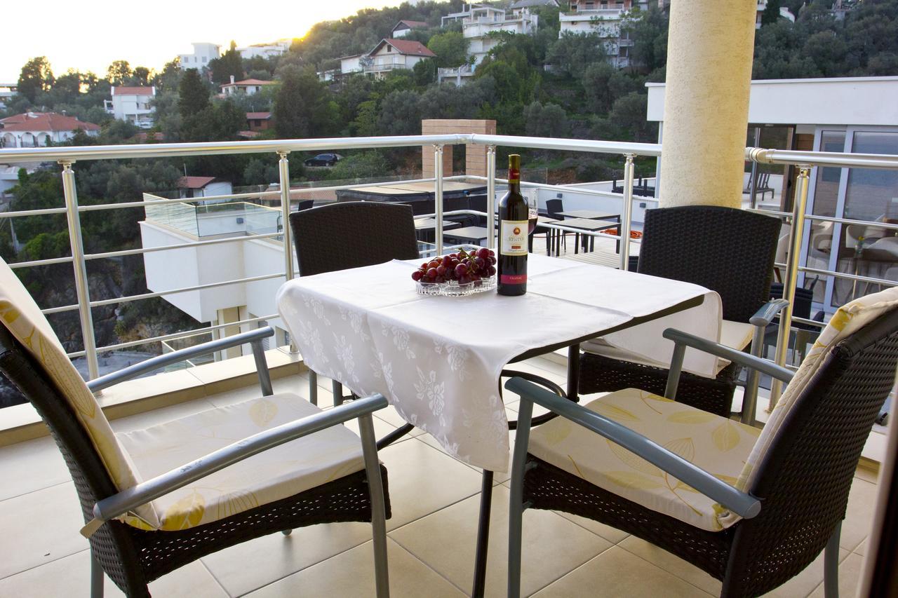 Apartments Gran Sasso Ulcinj Bagian luar foto