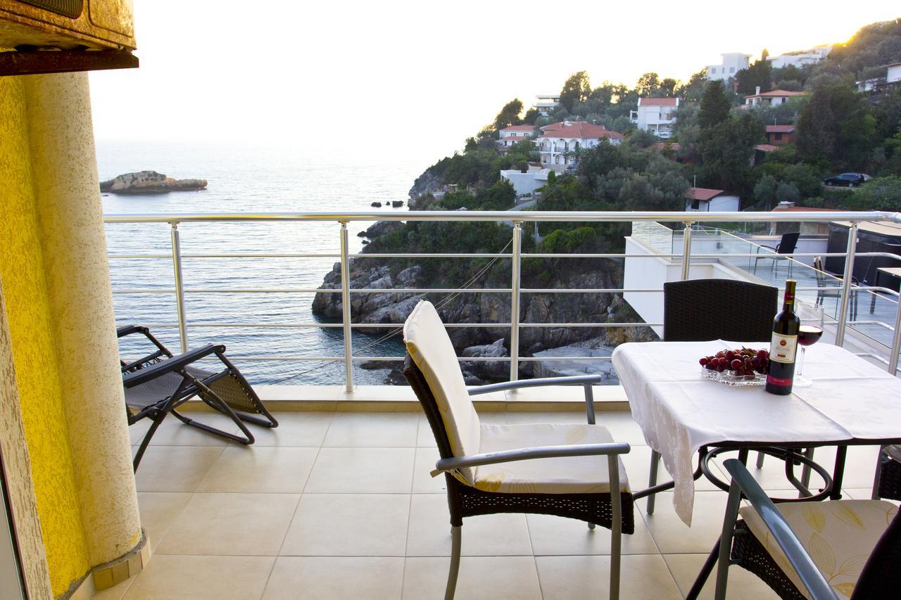 Apartments Gran Sasso Ulcinj Bagian luar foto